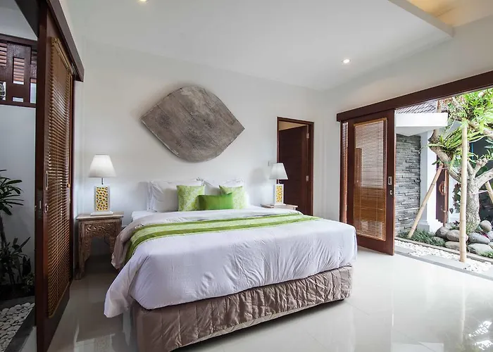 Ambermoon Villa