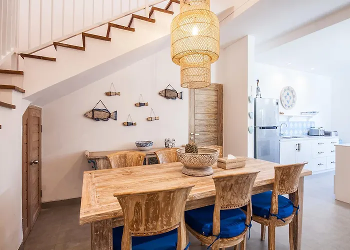 Ambermoon Villa *